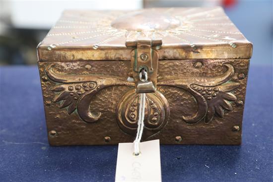 John Pearson. An Arts & Crafts Newlyn copper casket, 7 x 5.5in. H.4in.